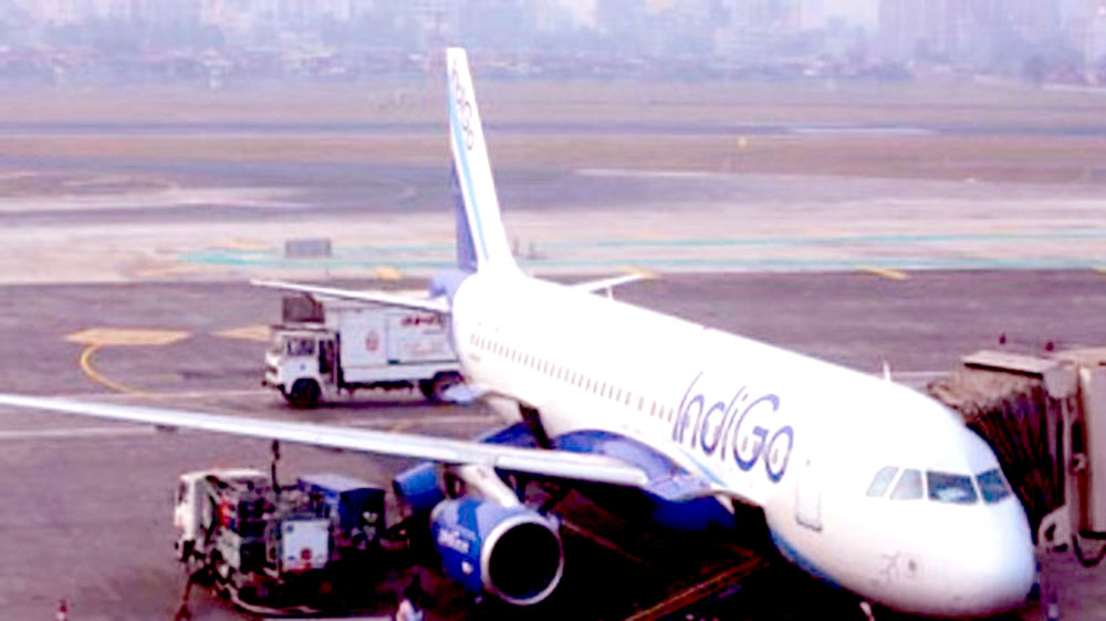 Mumbai: IndiGo flight makes emergency landing due to engine failure